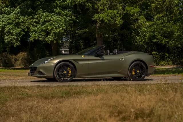 Ferrari California (2016) thumbnail 3