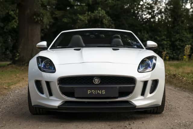 Jaguar F-Type (2014) thumbnail 2