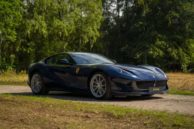 Ferrari 812 (2019) thumbnail 3
