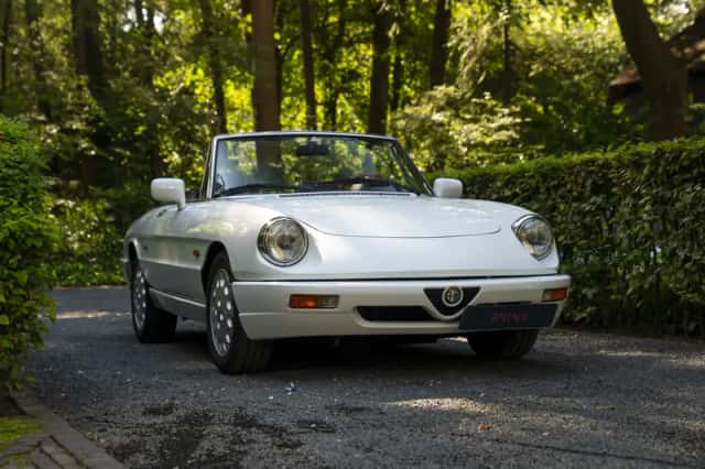 Alfa Romeo Spider (1993) thumbnail 3