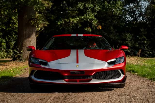 Ferrari 296 GTB (2022) thumbnail 2