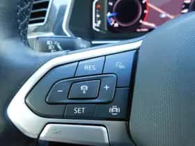 Volkswagen Tiguan (2021) thumbnail 19