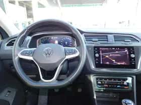 Volkswagen Tiguan (2021) thumbnail 9