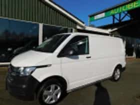 Volkswagen Transporter (2021) thumbnail 37