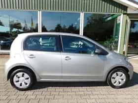 Volkswagen Up (2019) thumbnail 61