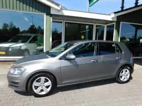 Volkswagen Golf thumbnail 10