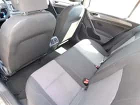 Volkswagen Golf thumbnail 22