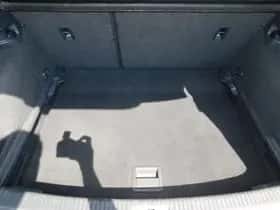 Volkswagen Golf (2014) thumbnail 24