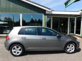 Volkswagen Golf (2014) thumbnail 4