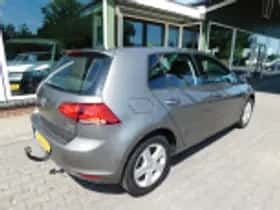 Volkswagen Golf thumbnail 51