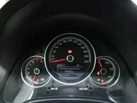 Volkswagen Up (2023) thumbnail 17