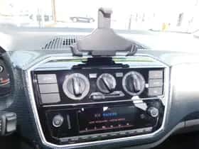 Volkswagen Up (2023) thumbnail 19