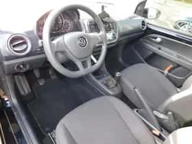 Volkswagen Up (2023) thumbnail 57