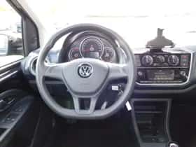 Volkswagen Up (2023) thumbnail 9
