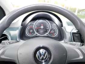 Volkswagen Up (2018) thumbnail 16