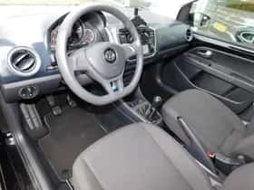 Volkswagen Up (2018) thumbnail 61