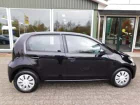 Volkswagen Up (2018) thumbnail 63