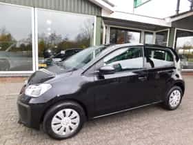 Volkswagen Up (2018) thumbnail 64