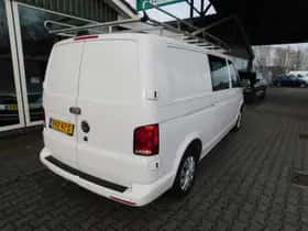 Volkswagen Transporter (2021) thumbnail 28