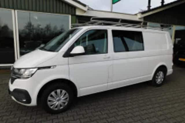 Volkswagen Transporter (2021) thumbnail 5