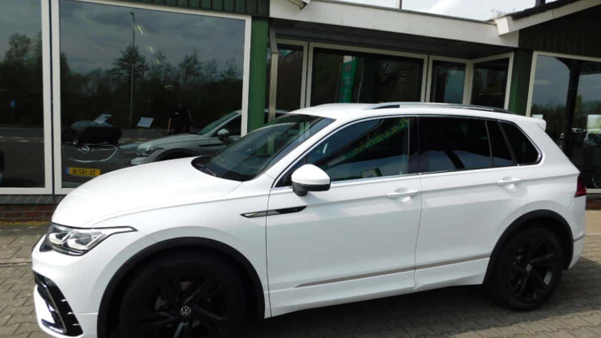 Volkswagen Tiguan (2020) — foto 1