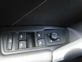 Volkswagen Tiguan (2020) thumbnail 22