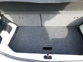 Volkswagen Up (2020) thumbnail 22