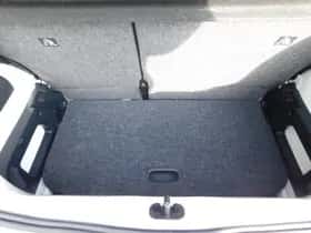 Volkswagen Up (2020) thumbnail 23