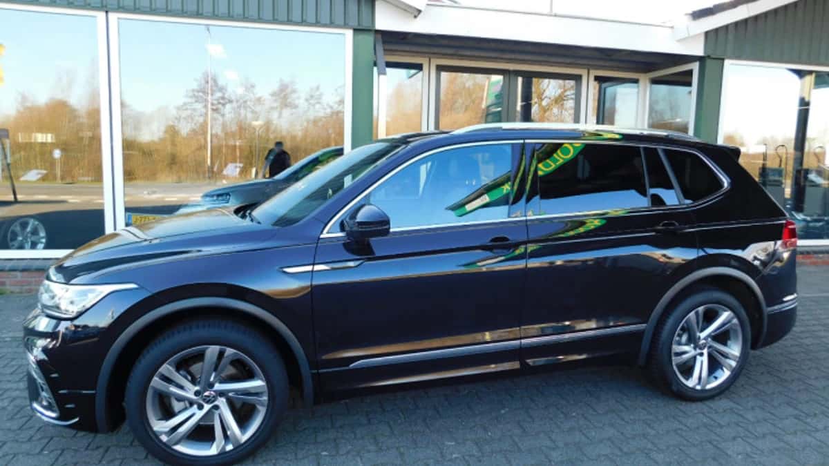 Volkswagen Tiguan (2022) — foto 1