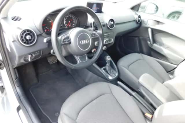 Audi A1-sportback (2018) thumbnail 2
