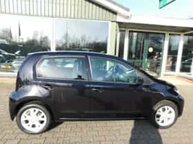 Volkswagen Up (2017) thumbnail 63