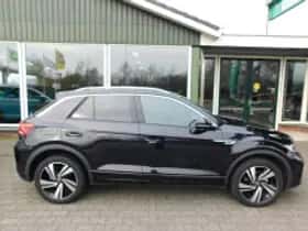 Volkswagen T-Roc (2023) thumbnail 4