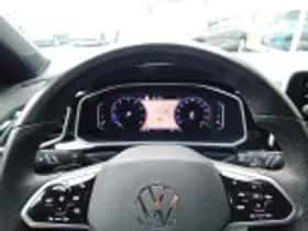 Volkswagen T-Roc (2023) thumbnail 44