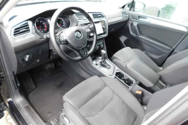Volkswagen Tiguan-allspace (2020) thumbnail 2