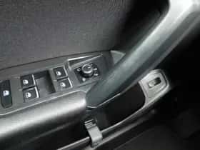 Volkswagen Tiguan (2020) thumbnail 23