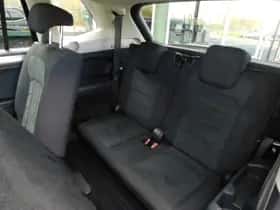 Volkswagen Tiguan thumbnail 36