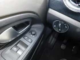 Volkswagen Up thumbnail 13