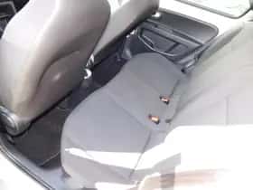 Volkswagen Up thumbnail 17