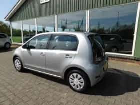 Volkswagen Up thumbnail 4