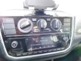 Volkswagen Up thumbnail 36