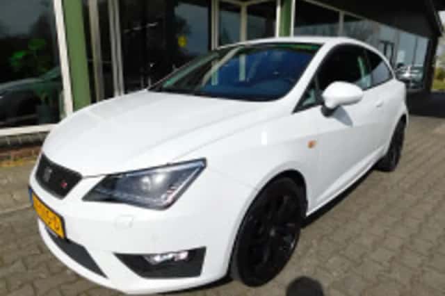 SEAT Ibiza (2016) thumbnail 6