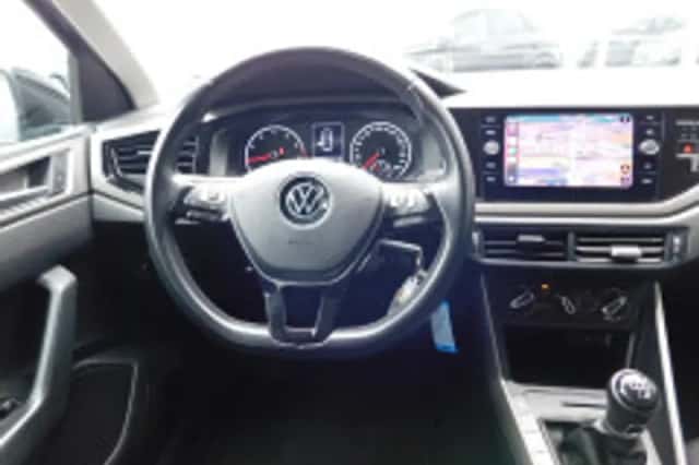 Volkswagen Polo (2021) thumbnail 3