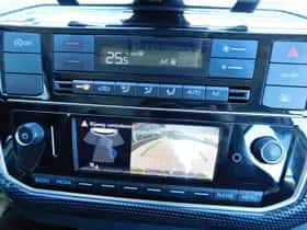 Volkswagen Up (2021) thumbnail 21