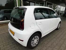 Volkswagen Up (2021) thumbnail 25