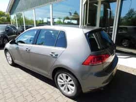 Volkswagen Golf (2015) thumbnail 15