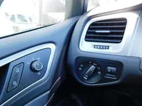Volkswagen Golf (2015) thumbnail 19