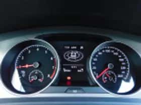 Volkswagen Golf (2015) thumbnail 52