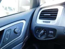 Volkswagen Golf (2015) thumbnail 53