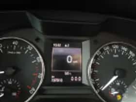 Škoda Octavia (2015) thumbnail 44