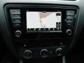 Škoda Octavia (2015) thumbnail 48